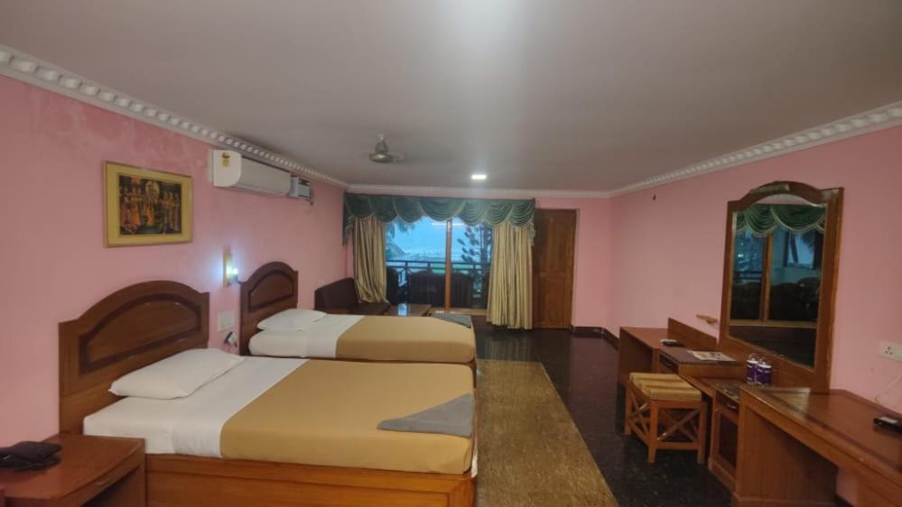 Sea Breeze Beach Resort Mahabalipuram Εξωτερικό φωτογραφία