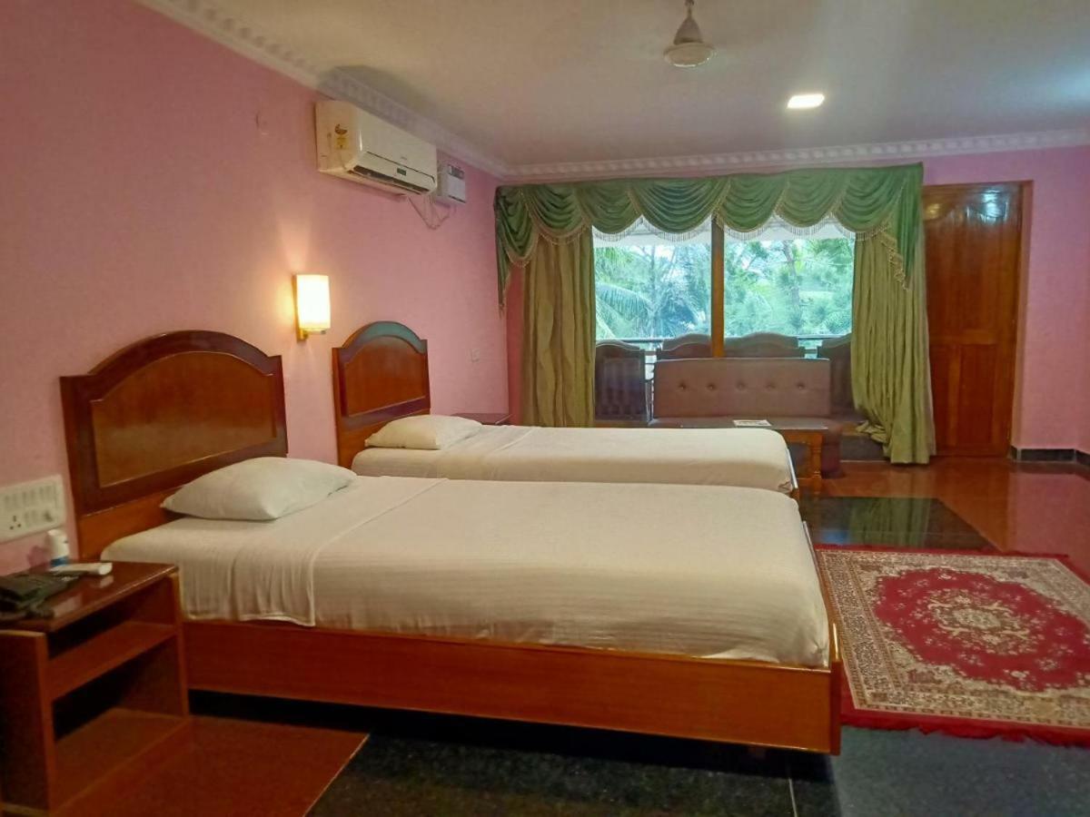Sea Breeze Beach Resort Mahabalipuram Εξωτερικό φωτογραφία