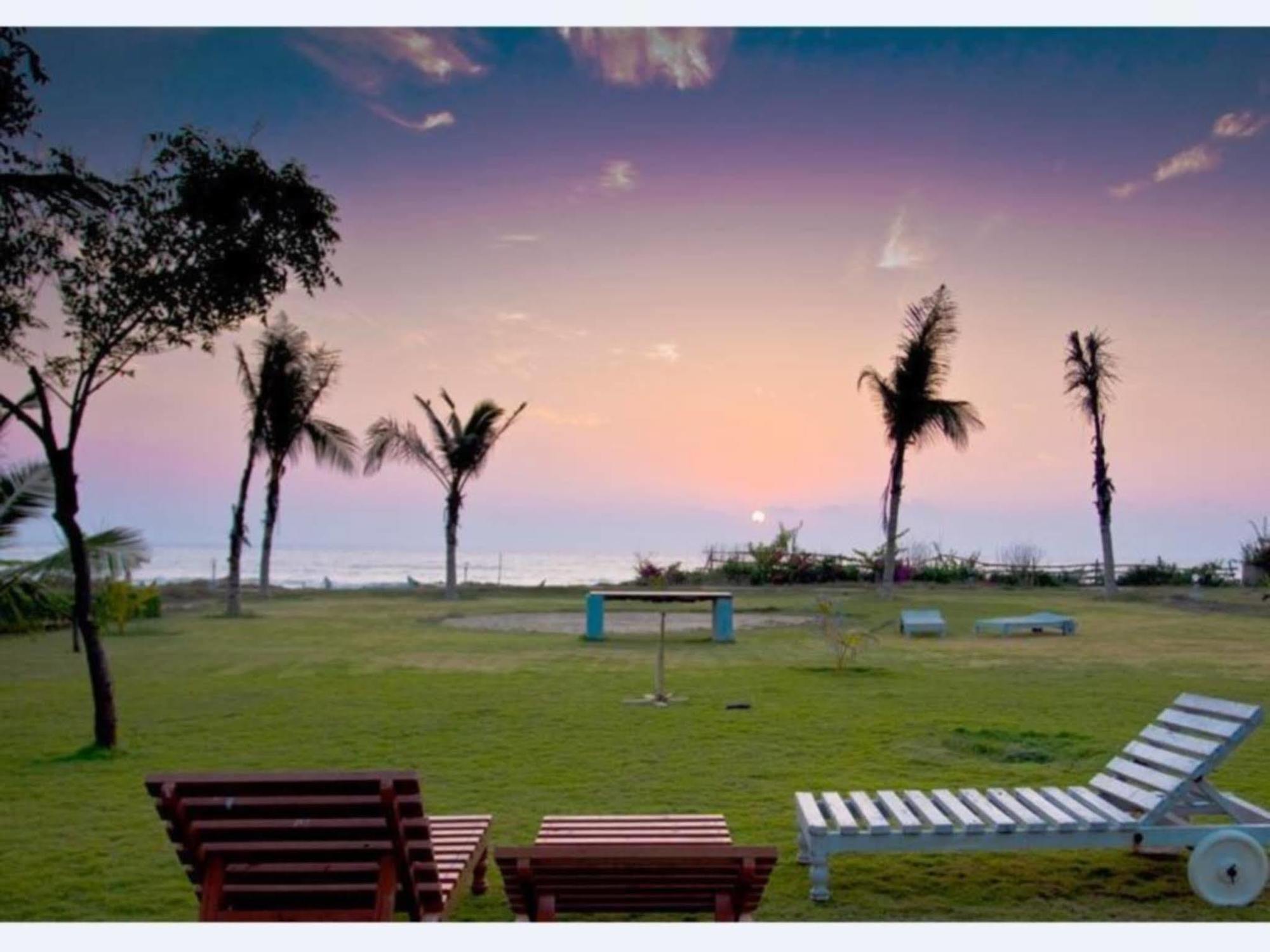 Sea Breeze Beach Resort Mahabalipuram Εξωτερικό φωτογραφία